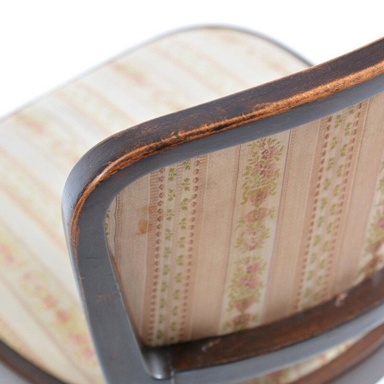 Image 1 of Vintage stoffen en eikenhouten stoel van Thonet, 1940