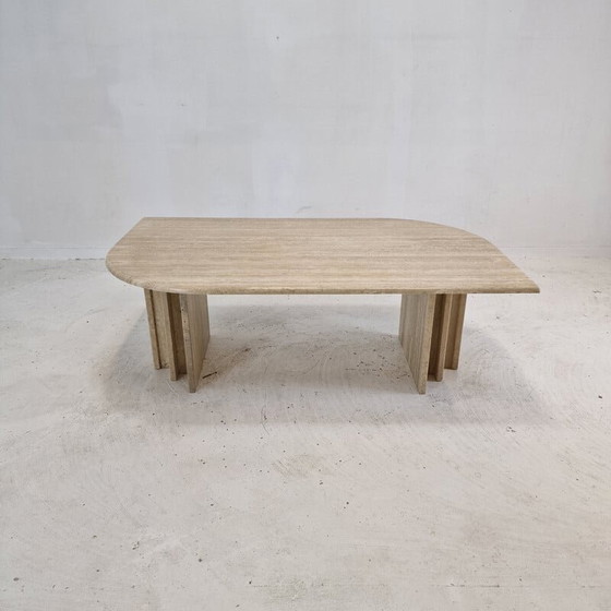 Image 1 of Vintage salontafel in travertijn, Italië