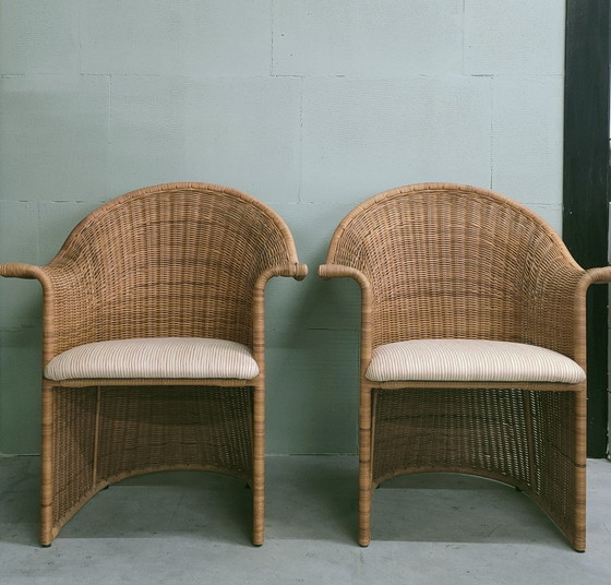 Image 1 of Vintage Luit van der Helm Rotan Slederok Stoelen (Nieuw Gestoffeerd).