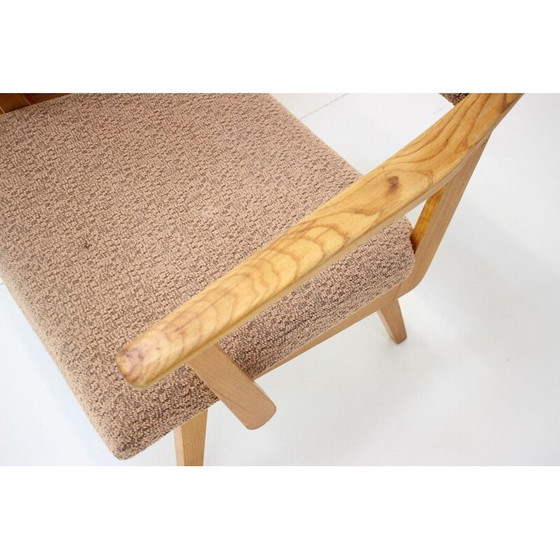 Image 1 of Paar vintage stoffen en houten fauteuils van Krasna Jizba, Tsjecho-Slowakije 1960