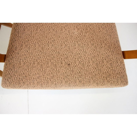 Image 1 of Paar vintage stoffen en houten fauteuils van Krasna Jizba, Tsjecho-Slowakije 1960