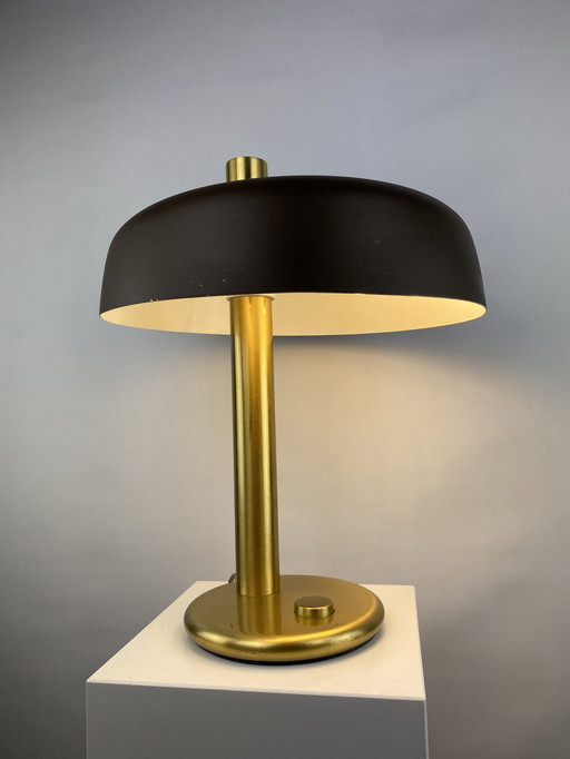 Bruine en gouden bureaulamp 7603 van Heinz F.W. Stahl voor Hillebrand 1970