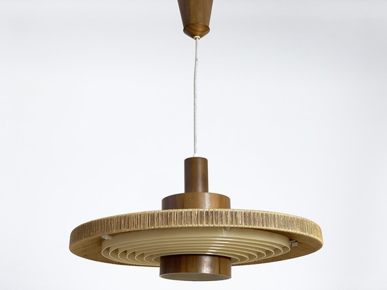 Image 1 of Raffia & notenhouten design hanglamp Temde Swiss 