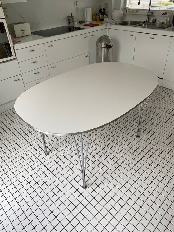 Image 1 of Arne Jacobsen Fritz Hansen Tafel