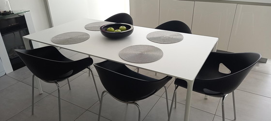 Image 1 of Arper design eettafel