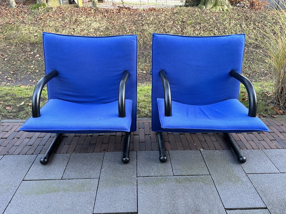 Image 1 of 2 x Arflex T - Line chairs