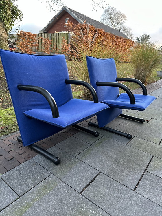 Image 1 of 2 x Arflex T - Line chairs