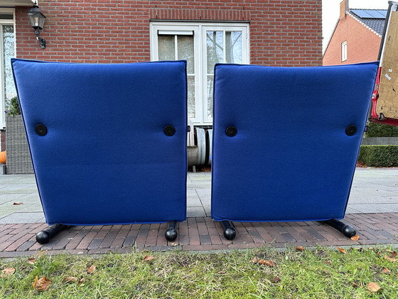 Image 1 of 2 x Arflex T - Line chairs