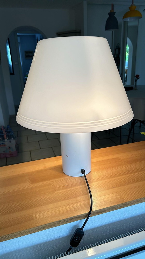 Image 1 of Een Guzzini lamp uit de jaren 70