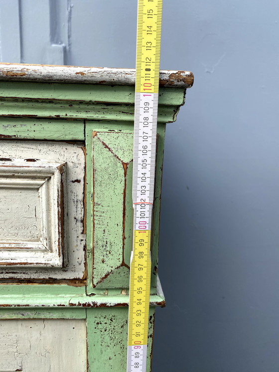 Image 1 of Brocante Meidenkast Groen Wit