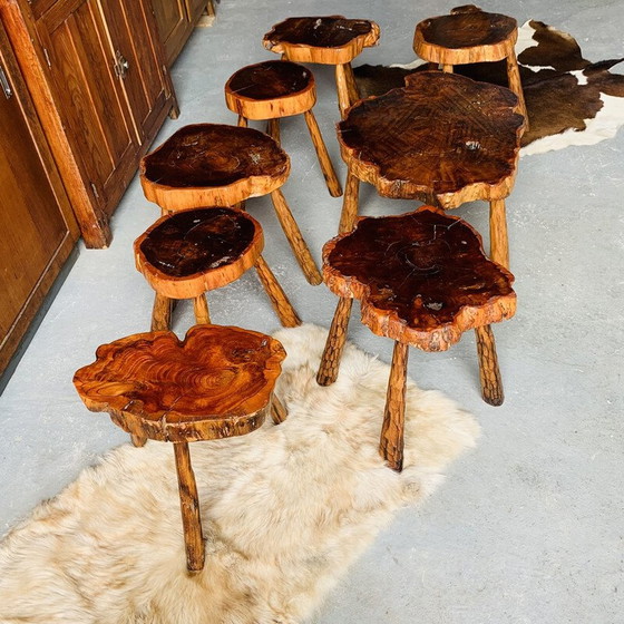 Image 1 of Set van 7 vintage houten krukjes met salontafel