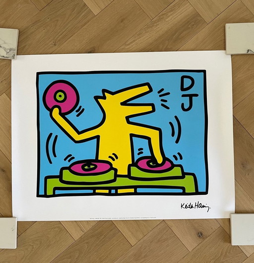 Keith Haring (1958-1990), Zonder titel (Dj), 1983, Gelicentieerd door Artestar Ny, Gedrukt in Groot-Brittannië.