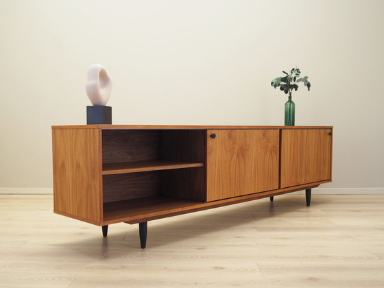 Image 1 of Walnotenhouten dressoir, Scandinavisch ontwerp