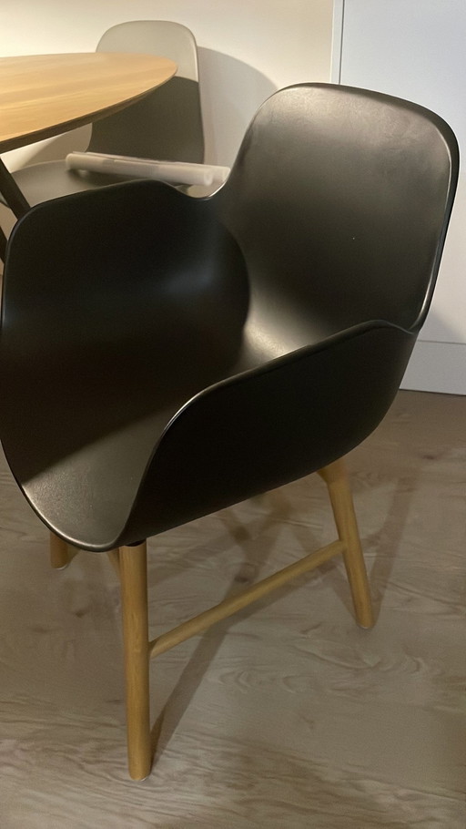 6x Norman Copenhagen  Eettafel Stoelen