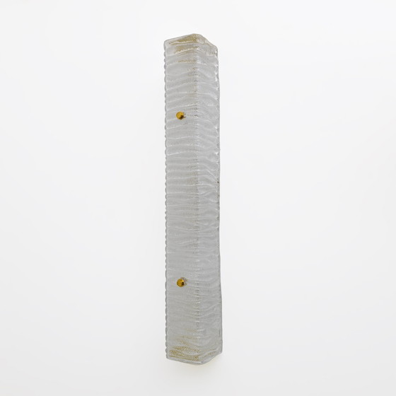 Image 1 of Paar Art Decò stijl messing en gestructureerd Murano glas kandelaars