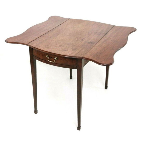 Image 1 of Vintage Koninklijke Pembroke Mahonie tafel