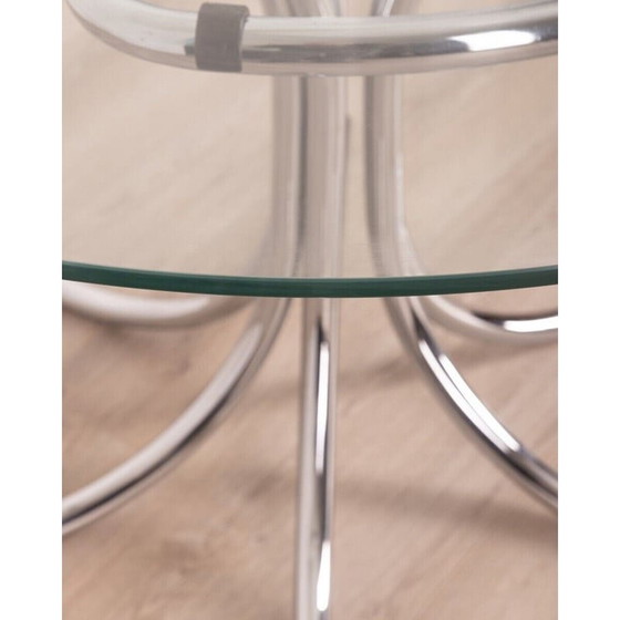 Image 1 of Vintage ronde tafel met metalen structuur en glazen blad, 1970