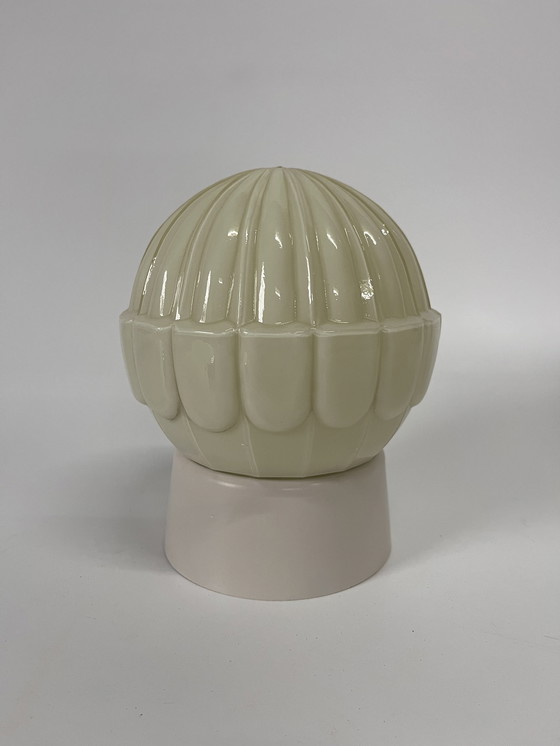 Image 1 of Vintage Crème Thabur Plafondlamp Art Deco Bakelieten Armatuur 