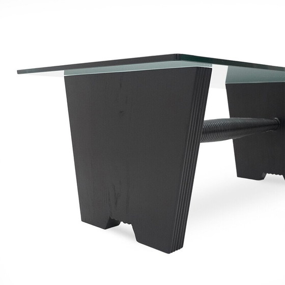 Image 1 of Vintage salontafel met glazen blad en zwart gebeitst houten structuur, jaren 1930