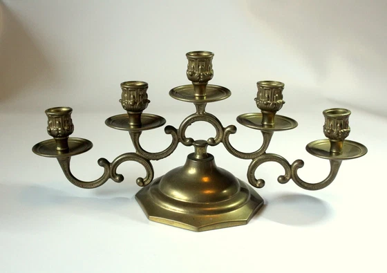 Image 1 of 1960S Zware Messing Kaarsenhouder Met 5 Armen - Vintage