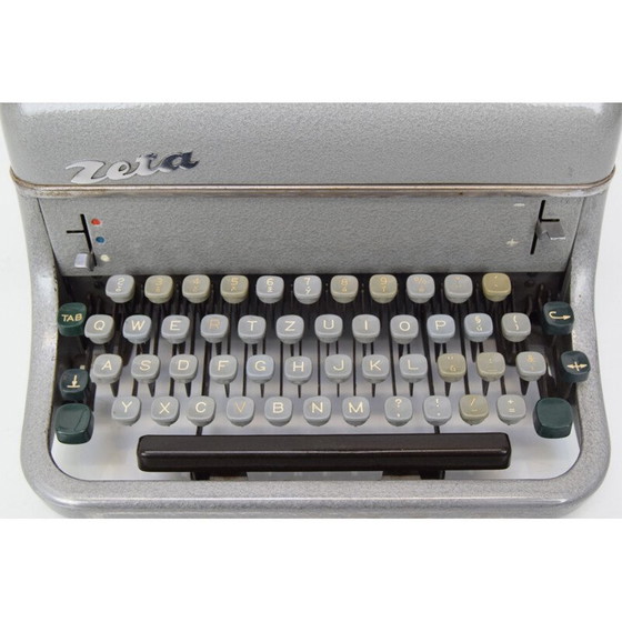 Image 1 of Vintage typemachine zeta in metaal, Tsjechië 1960