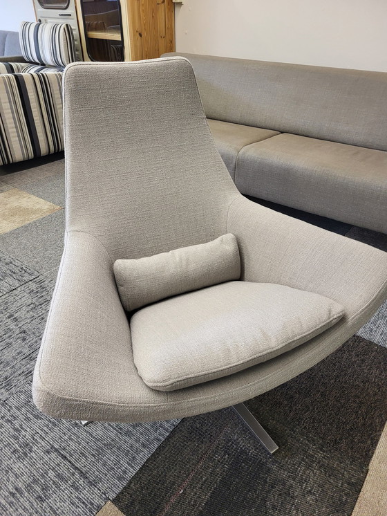 Image 1 of B&B Italia Metropolitan draaifauteuil