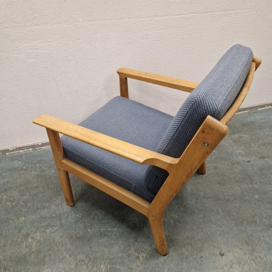 Image 1 of Hans J. Wegner Getama Vintage Fauteuil