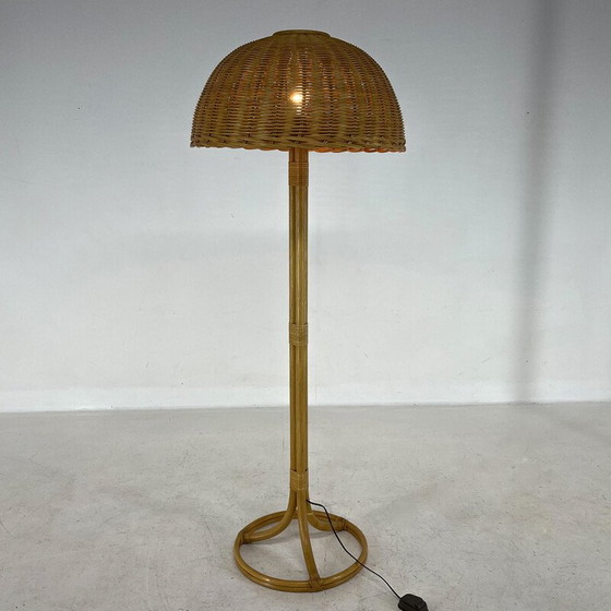 Image 1 of Vintage rotan vloerlamp, Tsjecho-Slowakije 1980