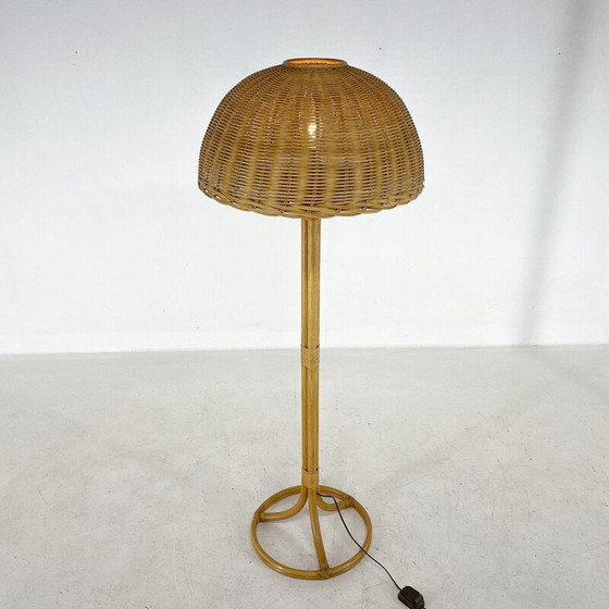 Image 1 of Vintage rotan vloerlamp, Tsjecho-Slowakije 1980