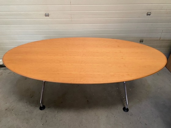 Image 1 of Vitra Spatio tafel ovaal design Antonio Citterio