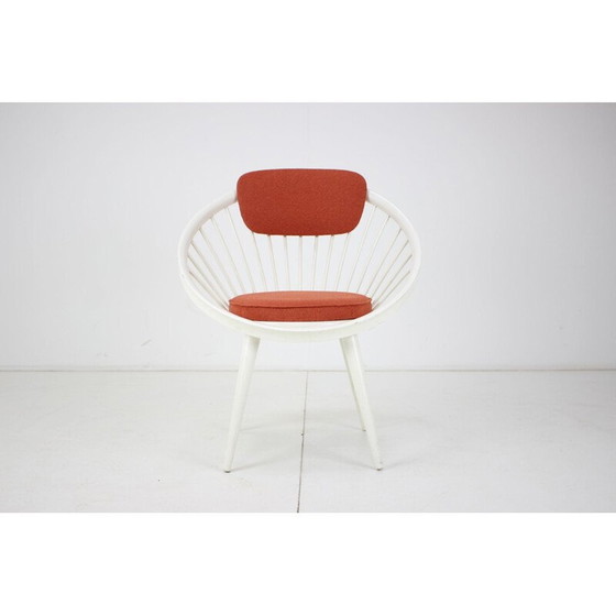 Image 1 of Duitse fauteuil van hout en stof uit de Mid Century, 1970