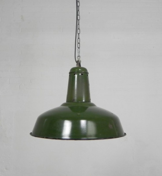 Image 1 of Industriële hanglamp met geëmailleerde stalen kap