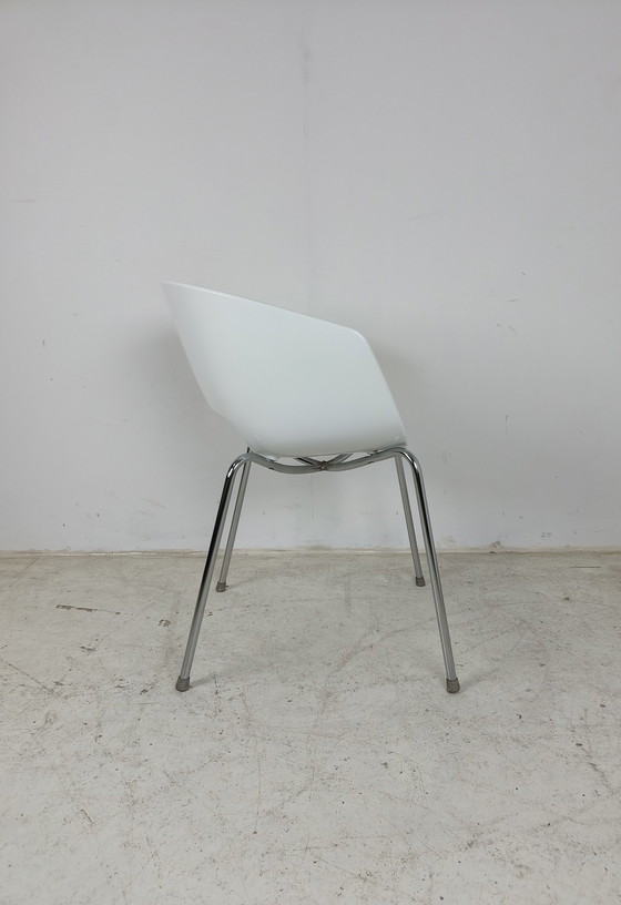 Image 1 of 6x Sintesi Orbit Large chair