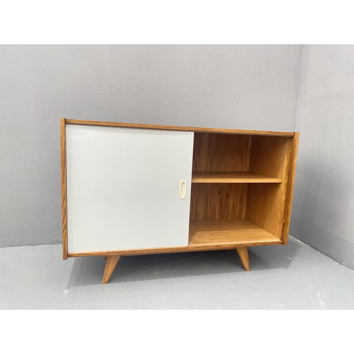 Mid century dressoir U-452 van Jiří Jiroutek, Tsjecho-Slowakije 1960