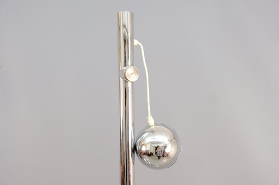 Image 1 of Vintage magneet & chromen vloerlamp, 1970