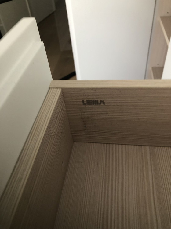 Image 1 of Lema Dressoir