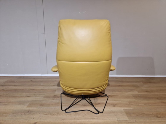 Image 1 of Jori Yoga Verstelbare Relaxfauteuil Geel Leder Design