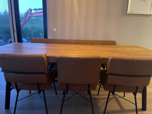 Bert Plantagie Eetkamertafel Brown collectie