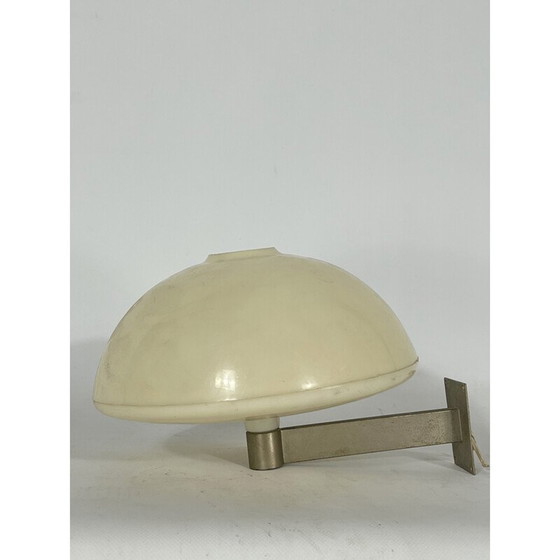Image 1 of Vintage wandlamp in vernikkeld messing en kunststof, Italië 1960
