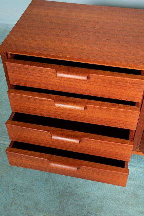 Image 1 of Vintage design gerenoveerd dressoir, 60s sideboard teak