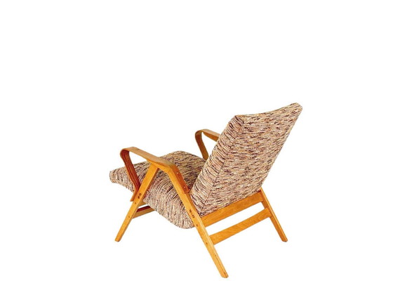 Image 1 of vintage no. 24-23 fauteuil van František Jirák voor Tatra Nabytok Pravenec
