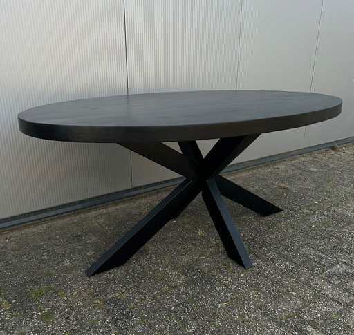 Matrix Eettafel Mangohout Zwart Ovaal 160X90Cm