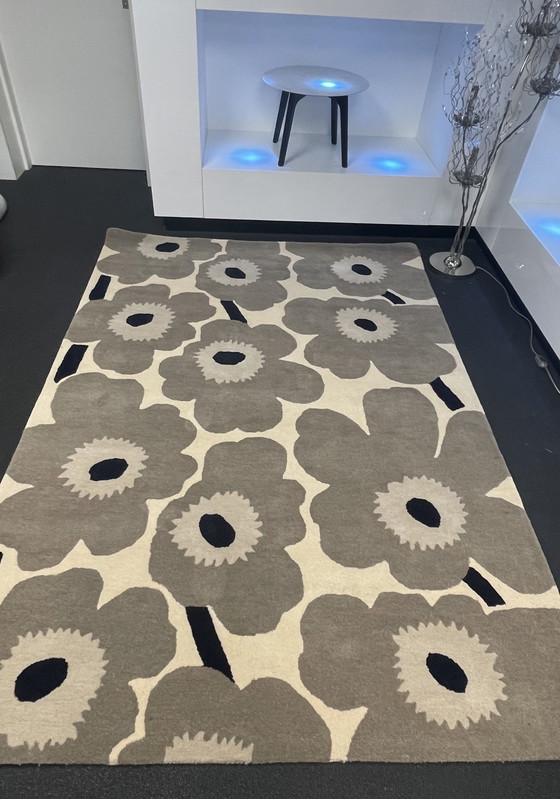 Image 1 of Brink & Campman Marimekko Unikko Greige Tapijt