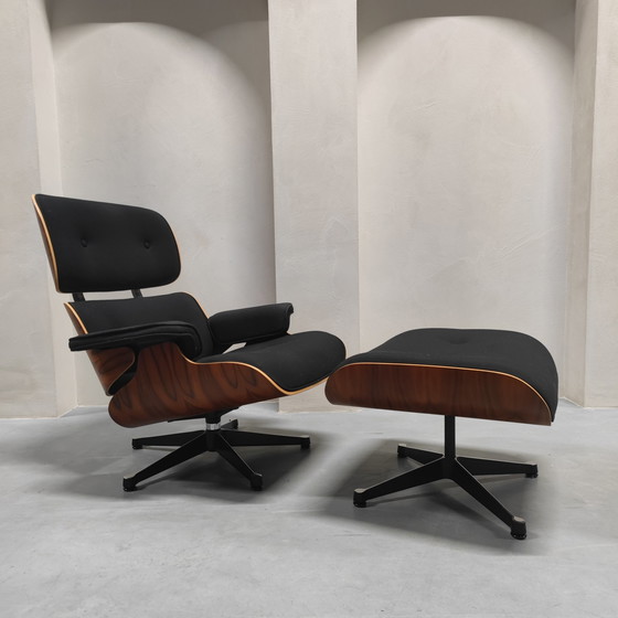 Image 1 of Vitra Eames Lounge Chair Twill Incl. Ottoman Limited Edition