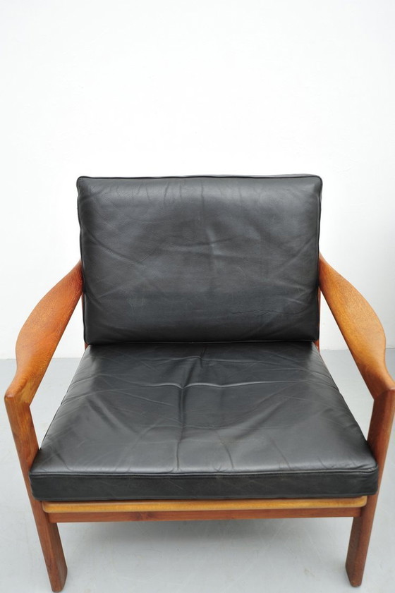 Image 1 of Illum Wikkelsø Fauteuil 3-4