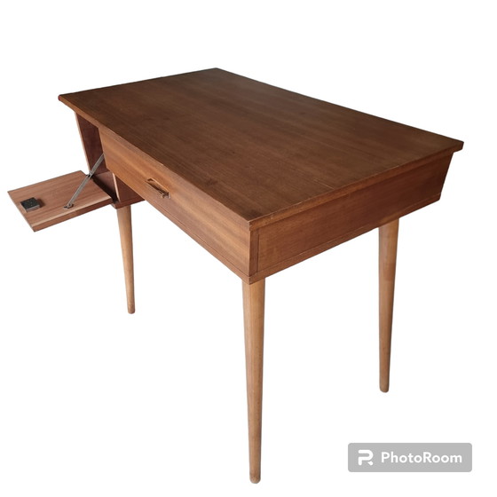 Image 1 of Vintage bureau