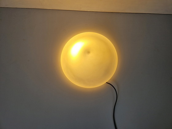 Image 1 of Minimalistische kegelvormige opaline lamp