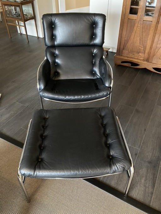 Martin Visser Fauteuil Met Voetenbank