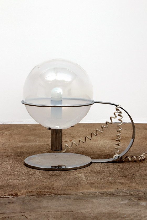 Image 1 of Italiaanse Design tafellamp gemaakt van chrome met glas,1960