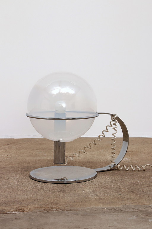 Italiaanse Design tafellamp gemaakt van chrome met glas,1960